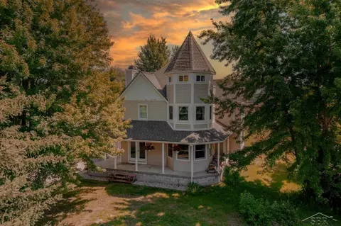 1470 N Meridian, Merrill, MI 48637
