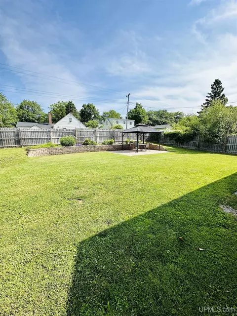 575 Jopling, Ishpeming, MI 49849 photo 17