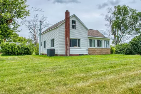 8488 State, Chesaning, MI 48616 photo 30
