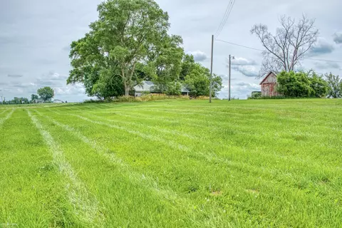 8488 State, Chesaning, MI 48616 photo 21
