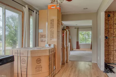 8488 State, Chesaning, MI 48616 photo 3
