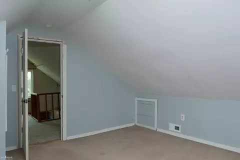 8488 State, Chesaning, MI 48616 photo 17