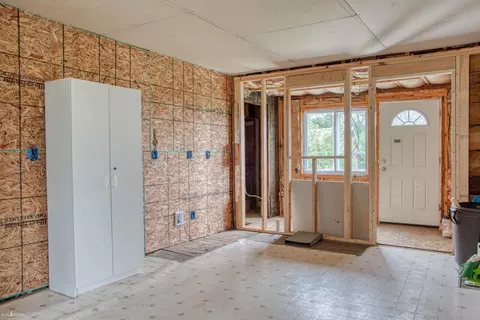 8488 State, Chesaning, MI 48616 photo 4