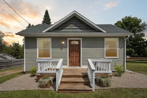 407 Cemetery, Gladwin, MI 48624