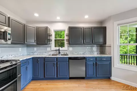 Kitchen - 12171 Grandview, Jerome, MI 49249 photo 5 of 5