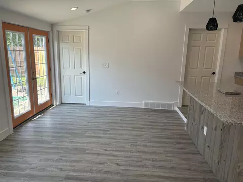 Other - 916 E King, Owosso, MI 48867 photo 2 of 5