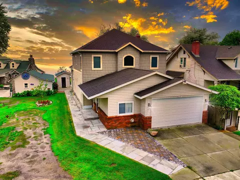 8989 Dixie, Ira, MI 48023