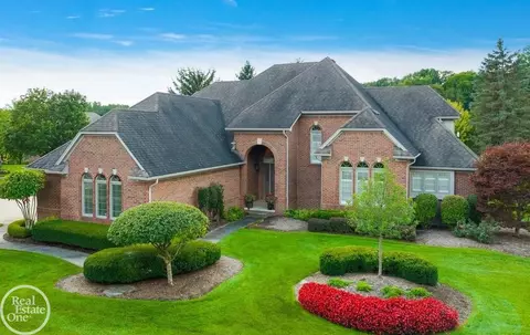 3448 Nickelby, Shelby Township, MI 48316