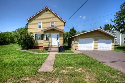 704 Yale, Bessemer, MI 49911