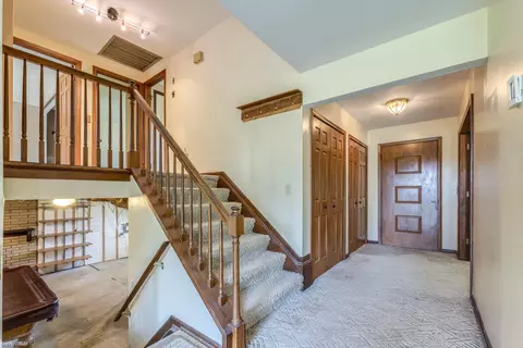 Entry Way - 7337 Frith, Saint Clair, MI 48079 photo 2 of 2