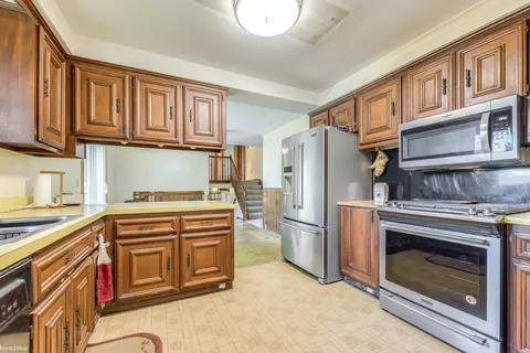 Kitchen - 7337 Frith, Saint Clair, MI 48079 photo 2 of 3