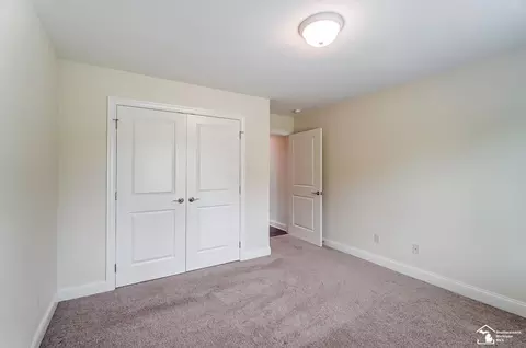 384 Central Park, Monroe, MI 48162 photo 20