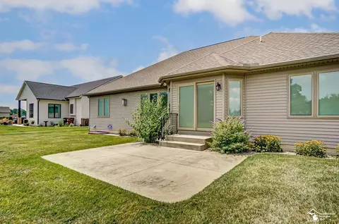 384 Central Park, Monroe, MI 48162 photo 43
