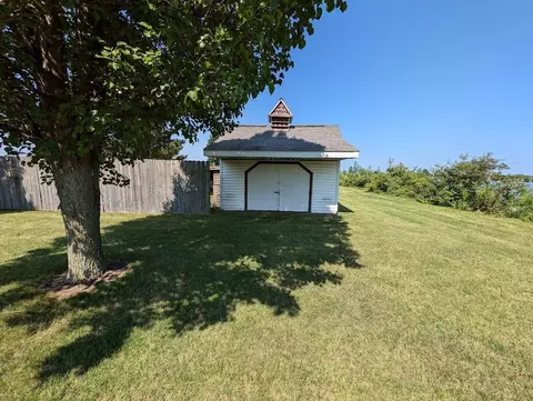 Exterior - 2750 S Fraser, Kawkawlin, MI 48631 photo 13 of 17