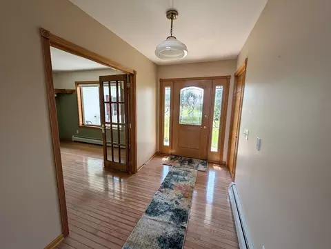 Entry Way - 2750 S Fraser, Kawkawlin, MI 48631 photo 1 of 2