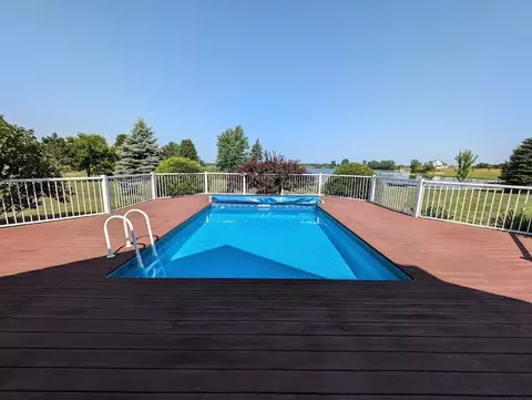Exterior - 2750 S Fraser, Kawkawlin, MI 48631 photo 15 of 17