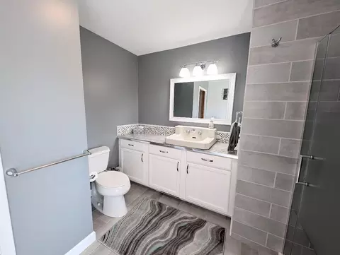 Bath - 2750 S Fraser, Kawkawlin, MI 48631 photo 1 of 4