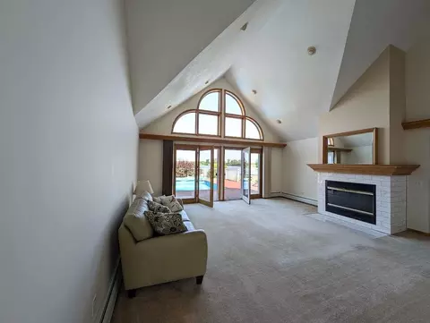 Living - 2750 S Fraser, Kawkawlin, MI 48631 photo 1 of 6