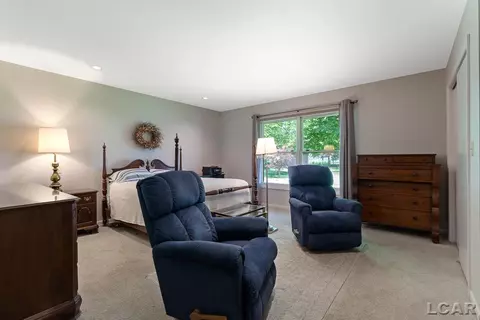 426 E Westwood, Adrian, MI 49221 photo 16