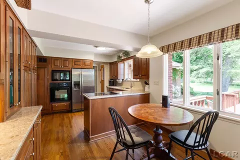 426 E Westwood, Adrian, MI 49221 photo 8