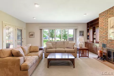 426 E Westwood, Adrian, MI 49221 photo 32