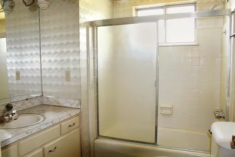 3561 Ridgecliffe, Flint, MI 48532 photo 10