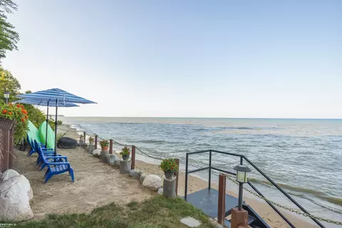 View/Area - 5226 Lakeshore, Deckerville, MI 48427 photo 4 of 14