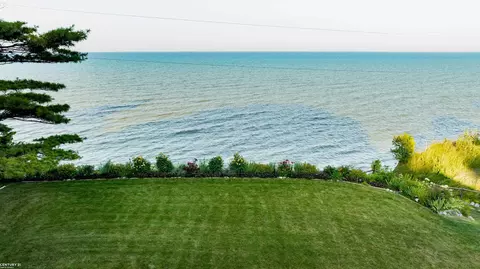 View/Area - 5226 Lakeshore, Deckerville, MI 48427 photo 10 of 14