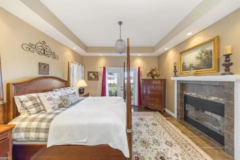 Bedroom - 5226 Lakeshore, Deckerville, MI 48427 photo 2 of 10