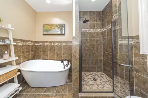 Bath - 5226 Lakeshore, Deckerville, MI 48427 photo 5 of 7