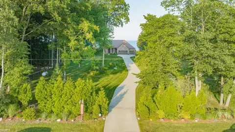 Exterior - 5226 Lakeshore, Deckerville, MI 48427 photo 19 of 22