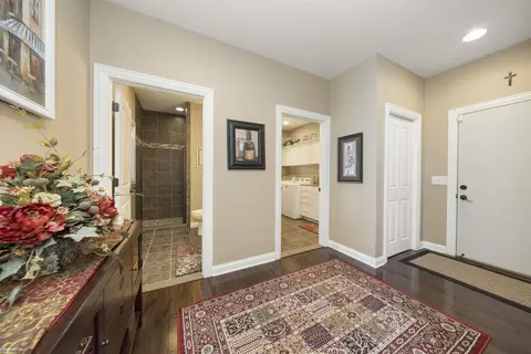 Entry Way - 5226 Lakeshore, Deckerville, MI 48427 photo 3 of 6