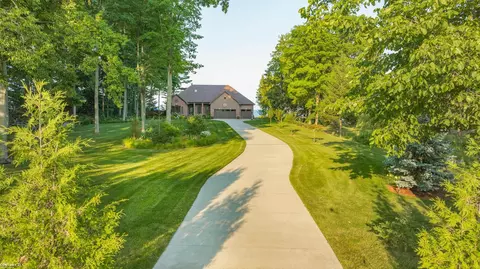 Exterior - 5226 Lakeshore, Deckerville, MI 48427 photo 20 of 22