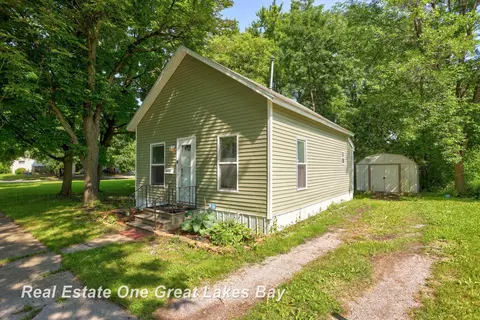 1612 Union, Saginaw, MI 48602