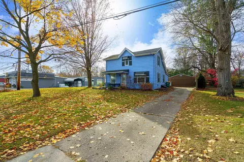 115 Seymour, Flushing, MI 48433