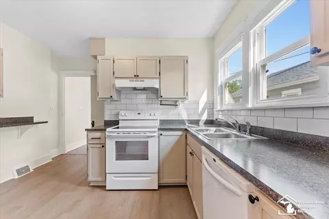 513 Borgess, Monroe, MI 48162 photo 10