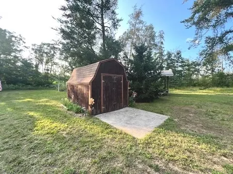755 W State, Harrison, MI 48625 photo 28