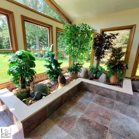 6380 E Pierson, Flint, MI 48506 photo 9