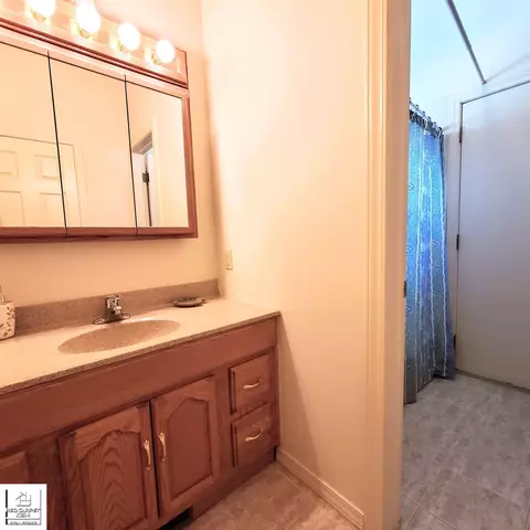 6380 E Pierson, Flint, MI 48506 photo 18