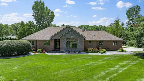 14700 31 Mile, Washington Township, MI 48095