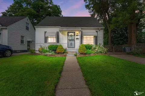 23720 Harding, Hazel Park, MI 48030