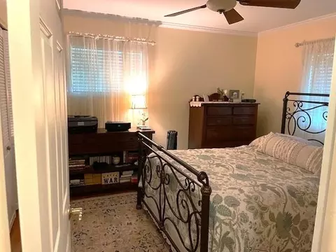 409 River Bnd, Flushing, MI 48433 photo 12