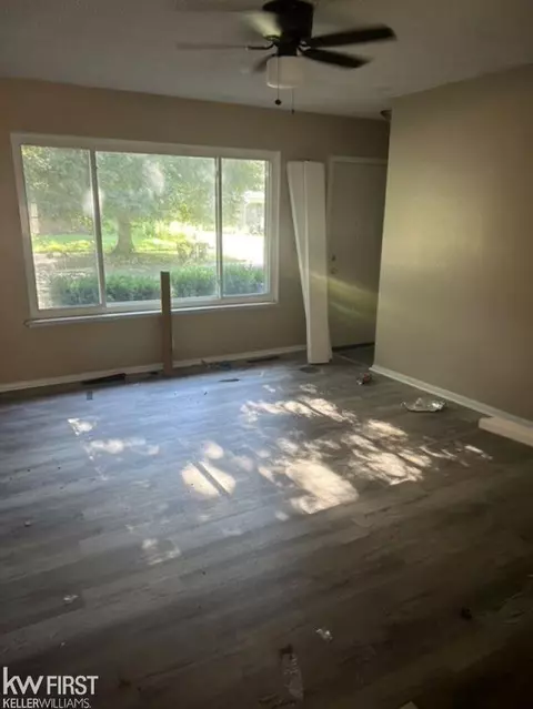 Living - 4412 Cheyenne, Flint, MI 48507 photo 1 of 1