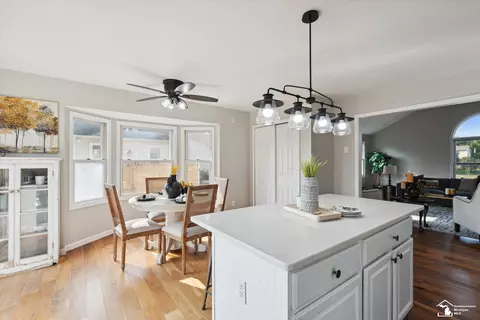 Kitchen - 2187 Willow Bnd, Temperance, MI 48182 photo 1 of 4