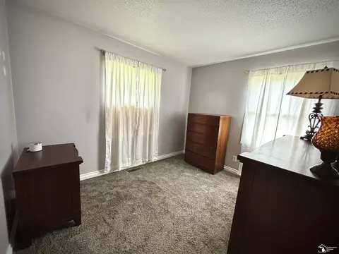 Bedroom - 178 Melrose, Adrian, MI 49221 photo 2 of 3