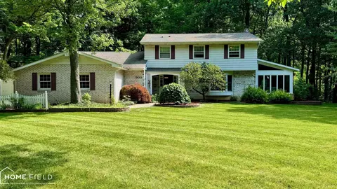 500 Woodmere, Owosso, MI 48867