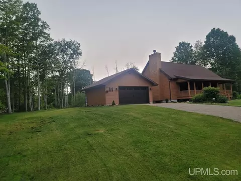 Exterior - 8050 32nd, Rapid River, MI 49878 photo 1 of 4