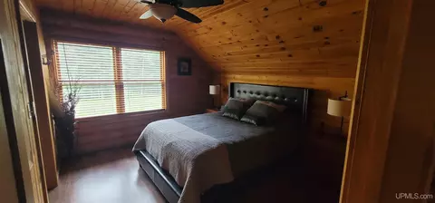 Bedroom - 8050 32nd, Rapid River, MI 49878 photo 2 of 2