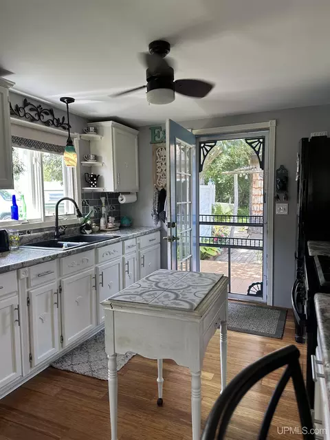 Kitchen - 3708 K, Bark River, MI 49807 photo 1 of 3