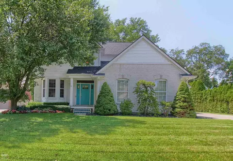 39291 Worthington, Harrison Township, MI 48045
